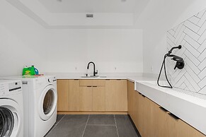 65 - Big Bear Manor Estate 5 Bedroom Home