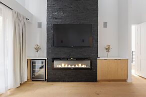 65 - Big Bear Manor Estate 5 Bedroom Home