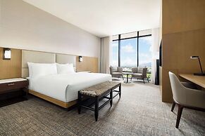 Hotel Santiago, Curio Collection by Hilton