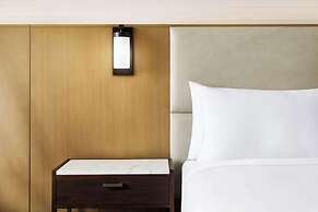Hotel Santiago, Curio Collection by Hilton
