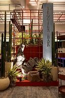 Hotel Santiago, Curio Collection by Hilton