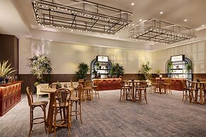 Hotel Santiago, Curio Collection by Hilton