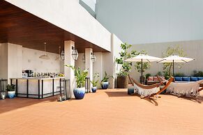 Hotel Santiago, Curio Collection by Hilton