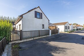Charming Holiday Home Close to the sea