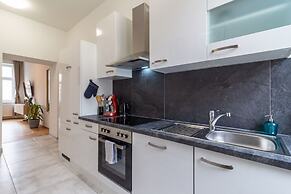 Schönbrunn City Apartment is calling