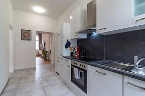 Schönbrunn City Apartment is calling