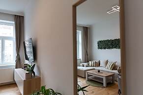 Schönbrunn City Apartment is calling