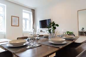 Schönbrunn City Apartment is calling