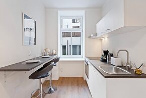 Cozy City Apartments