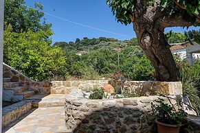 Apartments Panethimos