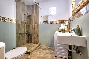 Apartments Panethimos