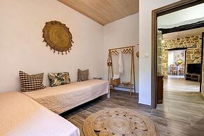 Apartments Panethimos