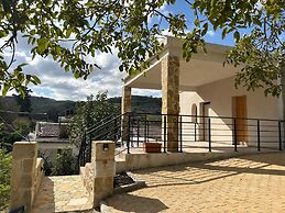 Apartments Panethimos