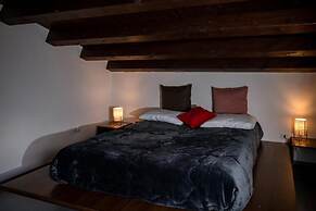 Sopramoltivolti Guesthouse