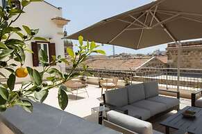 Sopramoltivolti Guesthouse