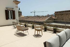 Sopramoltivolti Guesthouse