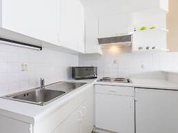 Spacious Apartment With View