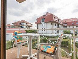 Spacious Apartment With View