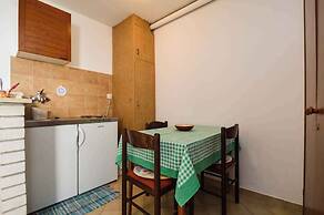 Studio Studio mit Terrasse und Internet