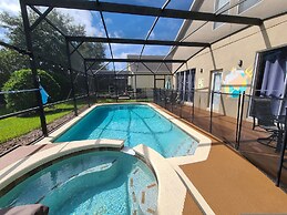 Triton Vacation Pool Home Near Disney