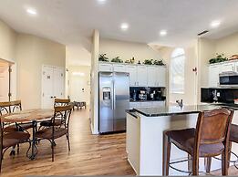 Triton Vacation Pool Home Near Disney