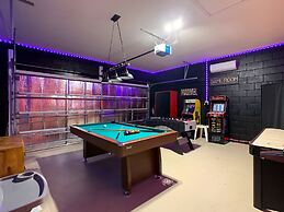 Pudge Vacation Pool SPA Home Near Disney