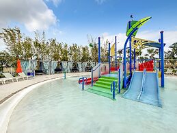 Windsor Island Vacation Pool Villa