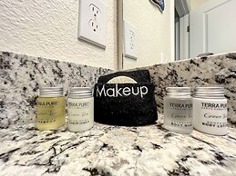 Windsor Island Vacation Pool Villa