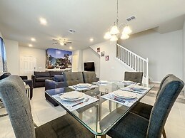 Windsor Island Vacation Pool Home