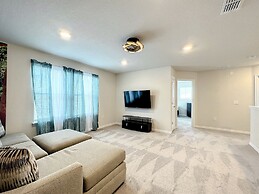 Windsor Island Vacation Pool Home