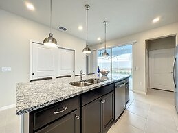 Windsor Island Vacation Pool Home