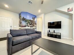 Windsor Island Vacation Pool Home