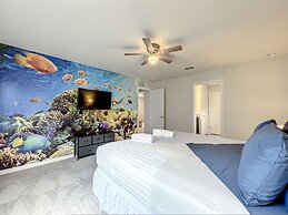 Windsor Island Vacation Pool Home