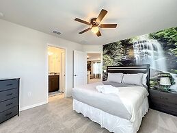 Windsor Island Vacation Pool Home