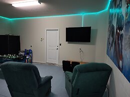 Windsor Island Vacation Pool Home