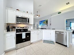 Beach Theme Vacation Pool Spa Home Mins to Disney