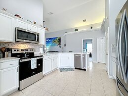 Beach Theme Vacation Pool Spa Home Mins to Disney