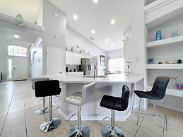 Beach Theme Vacation Pool Spa Home Mins to Disney