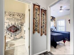 Hampton Lakes Vacation Pool Home