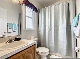 Hampton Lakes Vacation Pool Home