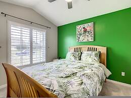 Hampton Lakes Vacation Pool Home