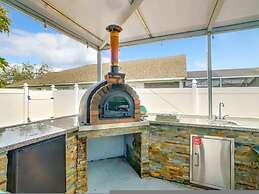 Hampton Lakes Vacation Pool Home