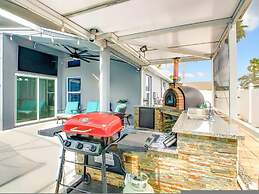 Hampton Lakes Vacation Pool Home