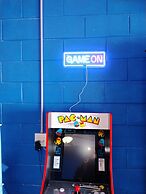 Scuttle Vacation Pool Home W Spa