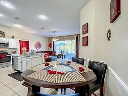 Scuttle Vacation Pool Home W Spa