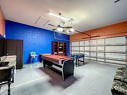 Scuttle Vacation Pool Home W Spa