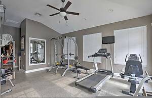 Scuttle Vacation Pool Home W Spa