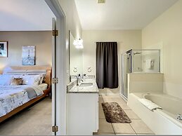 Scuttle Vacation Pool Home W Spa