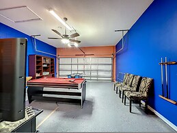 Scuttle Vacation Pool Home W Spa