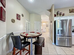 Scuttle Vacation Pool Home W Spa